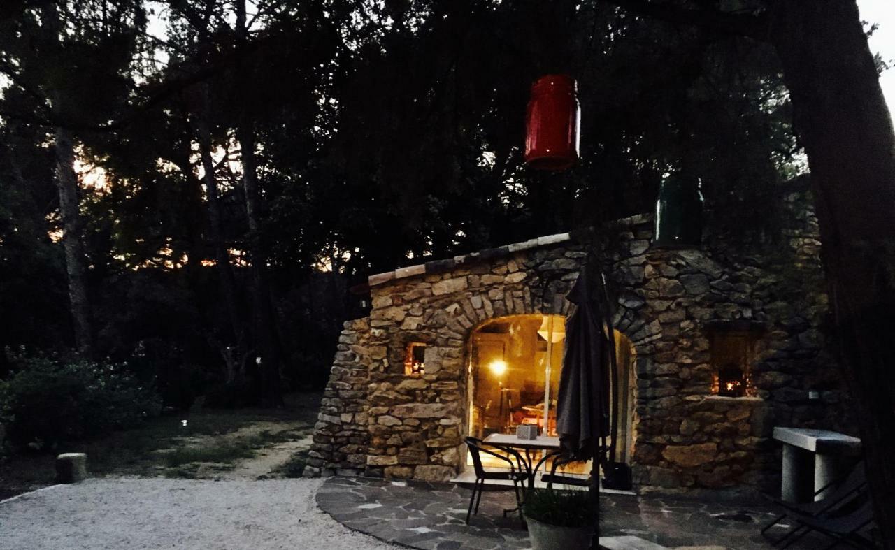 Les Cabanons Sainte Victoire Hotel Luaran gambar